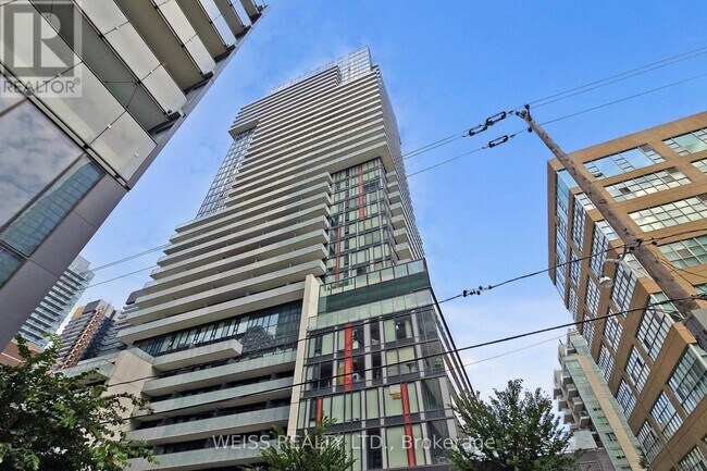 Photo - 185 Roehampton Ave Unit 520
