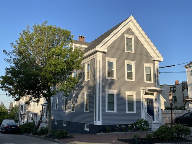 18 North on 06/27/2025! - 18 North St Unit #1 Rental