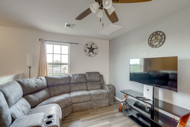 Building Photo - 114 Expedition Way Unit SI ID1585201P