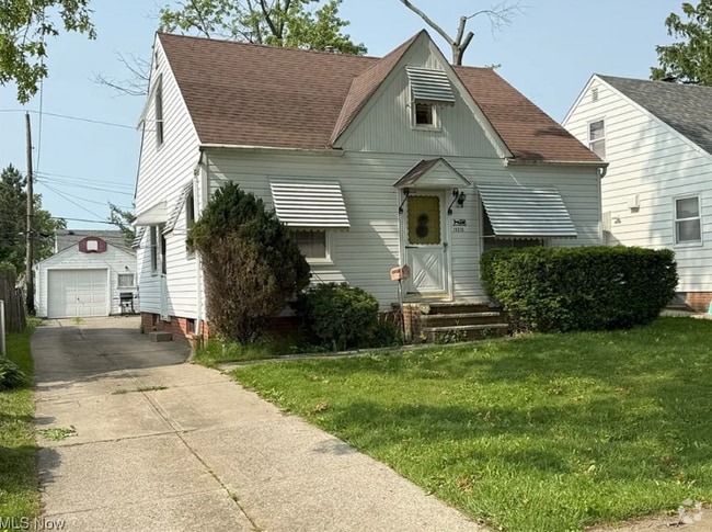 Building Photo - 14715 Tokay Ave Rental