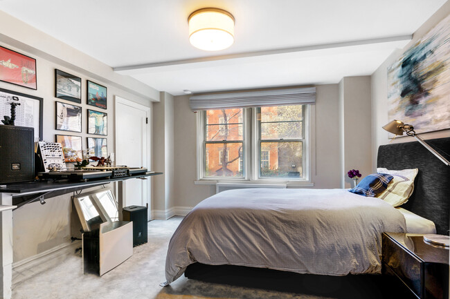 Photo - 59 W 12th St Condo