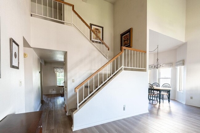 Photo - 2434 W Lompoc Ave