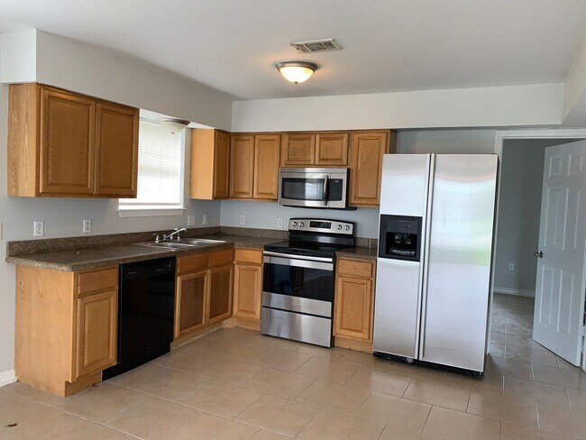 8532-34 Deerfield Dr.