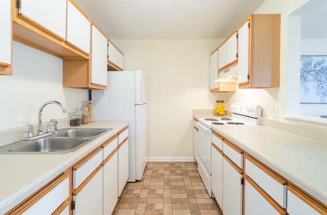 Photo - Garden Grove Townhomes