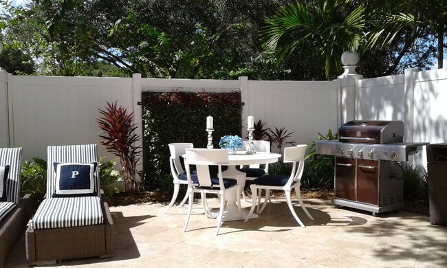 Private Cook out area at the Pearl - The Pearl on First