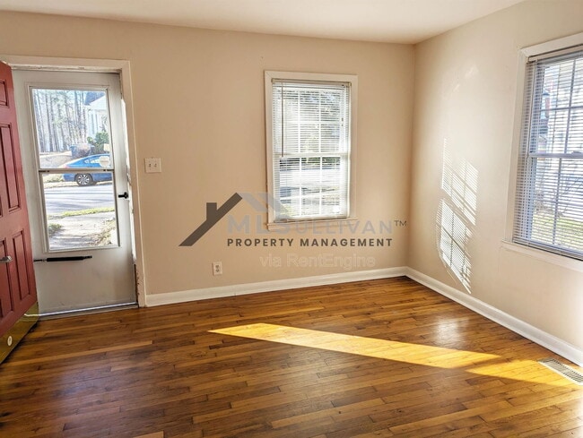 Photo - 2020 Englewood Ave