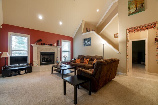 Photo - Furnished beautiful 4bd/2.5bth home locate...