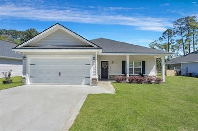 Photo - 165 Pineland Rd House