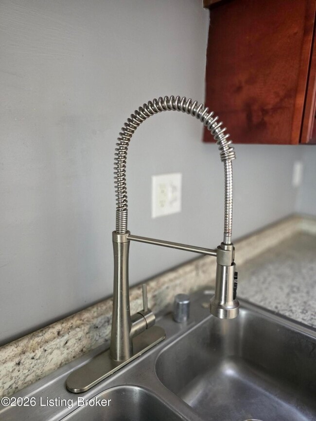 Photo - 9703 Dolphin Ct