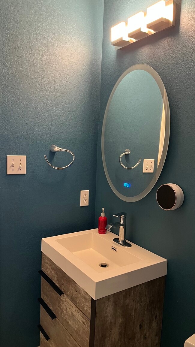 Photo - 1324 Hillcrest Dr