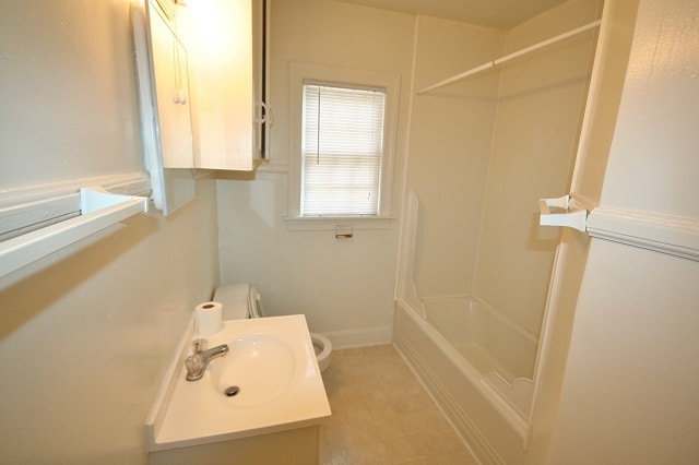 Photo - Adorable Duplex Near 9th St! Unit 1017
