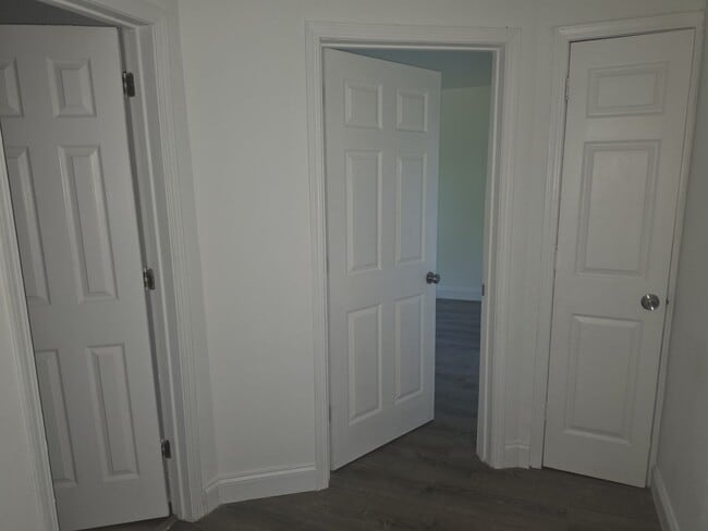 Photo - 1 Bedroom Available now! Unidad #3