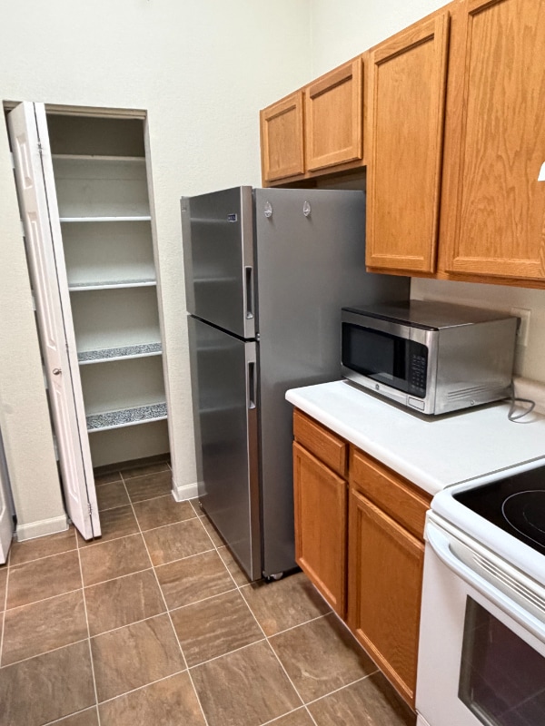 Photo - 1225 W Prospect Rd Unit W101