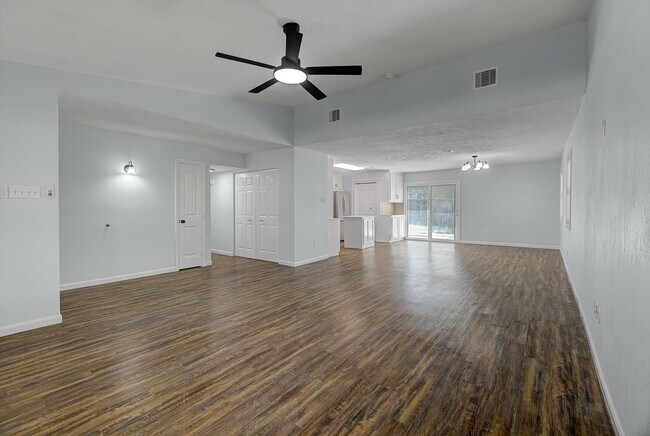 Photo - 5702 Golden Grove Ln