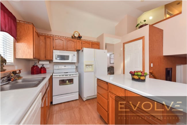 Photo - 7266 Wimbledon Ct