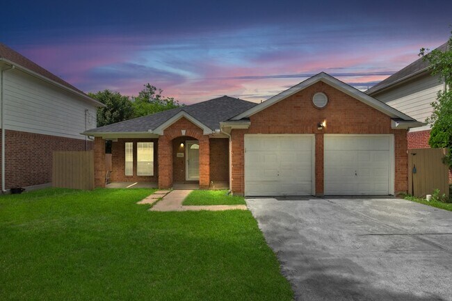 Photo - 8914 Dirby St