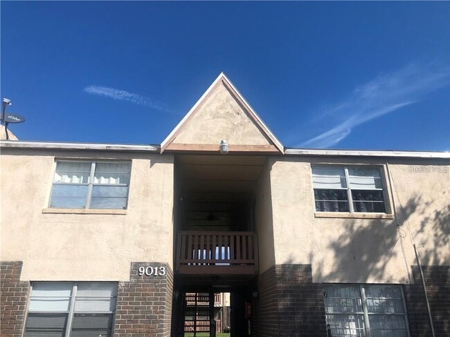 Building Photo - 9013 Westchester Cir Unit 26