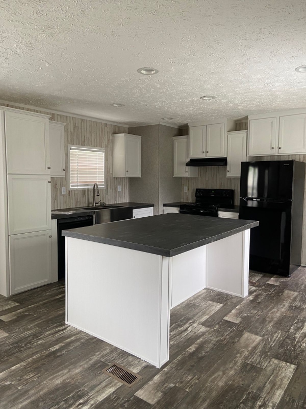 Photo - 3127 Greenfield Rd