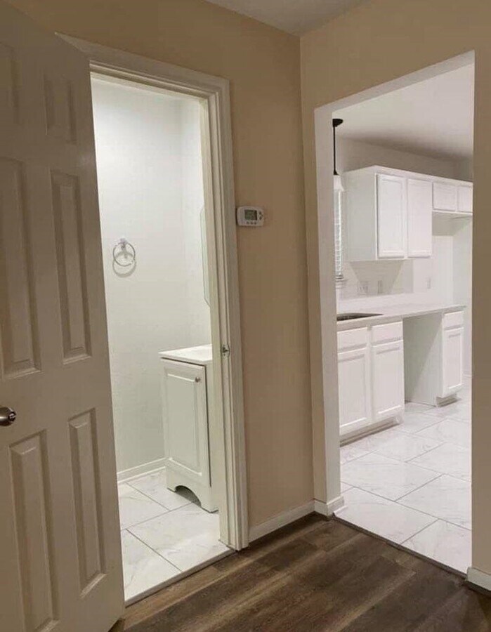 Photo - 1102 Cleveland St