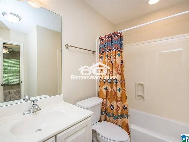 Photo - 3853 Kinross Pl