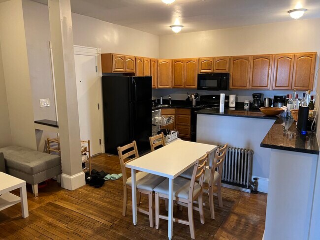 Photo - 1066 Commonwealth Ave