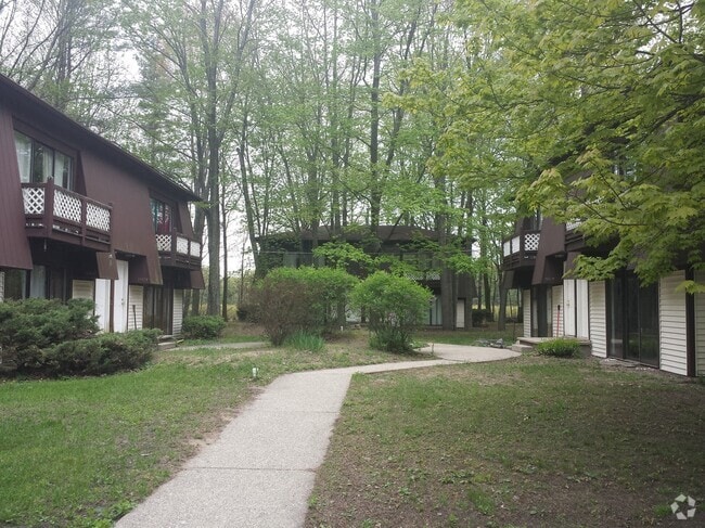 Building Photo - 18677 W Spring Lake Rd Rental