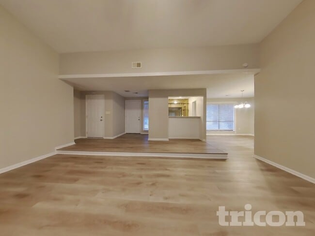 Photo - 1527 Flat Rock Rd