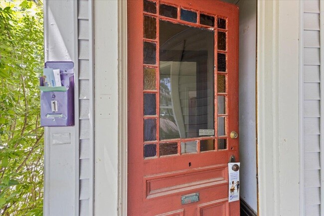 Photo - 21 Hyde St Unit 1