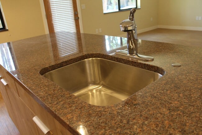 Photo - Newer 2 bed / 2 bath Bison Cove Condo Unit A6