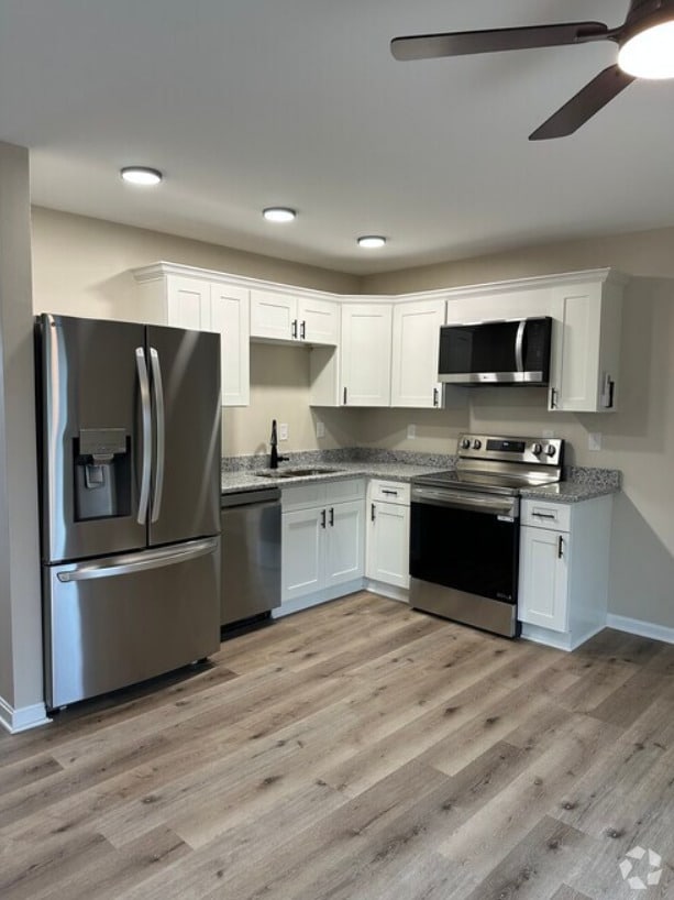 Building Photo - Woodland Pointe Rental