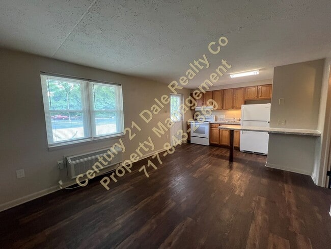 Photo - Beautiful 1 BR Apartment on East Market Street Unit Apt #1