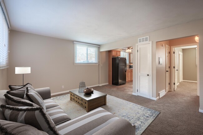 Gifford Court Apartments
