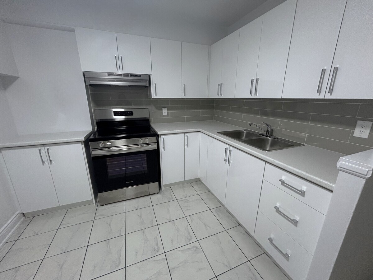 Photo - Pioneer Park Apartments