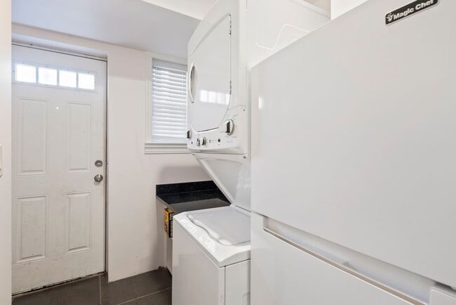 966 Mt Olivet Rd NE Unit 2