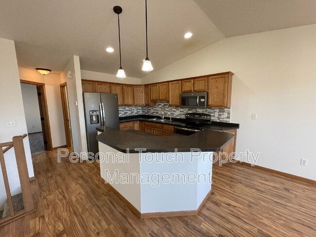 Photo - 2320 5th St W Unit B