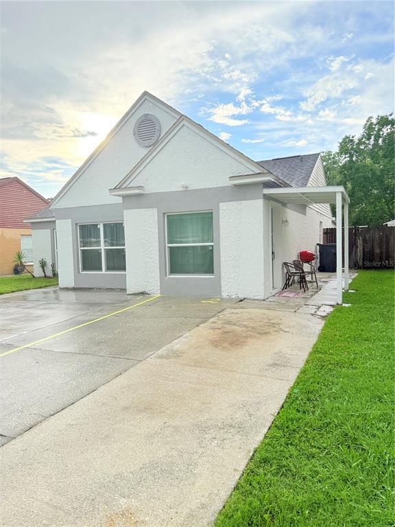 Photo - 2130 Redleaf Dr