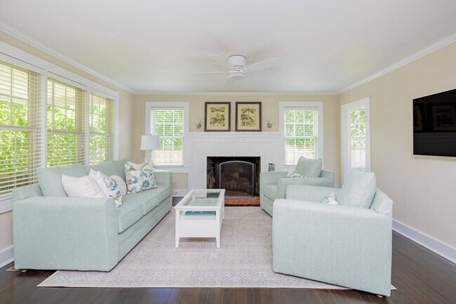 Photo - 42 Osborne Ln