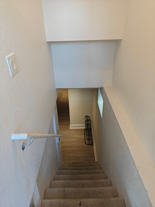 544 N Logan St Unit Garden Level