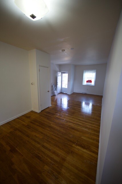 Photo - 125 N DuPont St