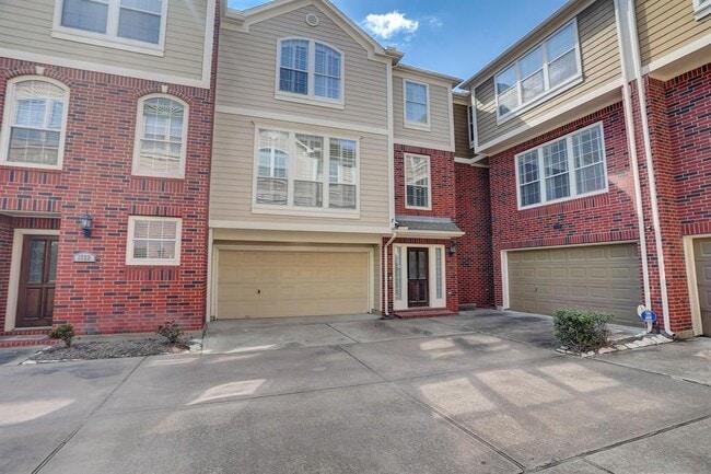 Photo - 1720 Bailey St Condo