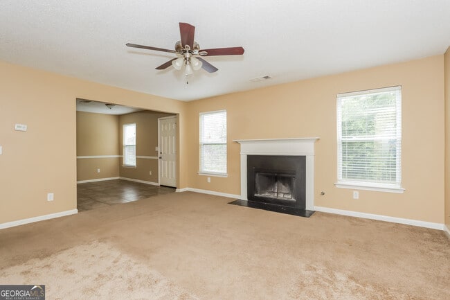 Photo - 5002 Serenity Point Ln