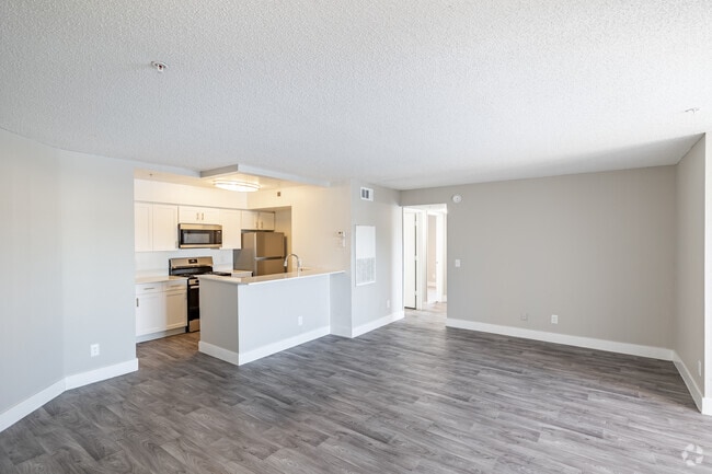 Flamingo 3BR, 2BA - 1,081SF - Kitchen/Living Room