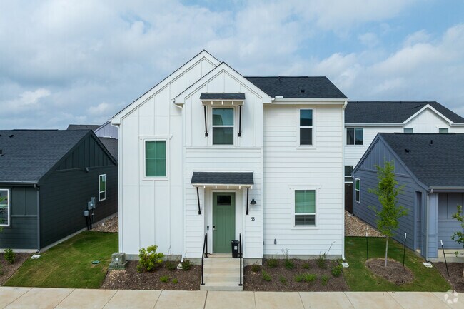 YardHomes® Hero Way