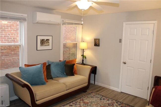 143 W Balview Ave Unit 2