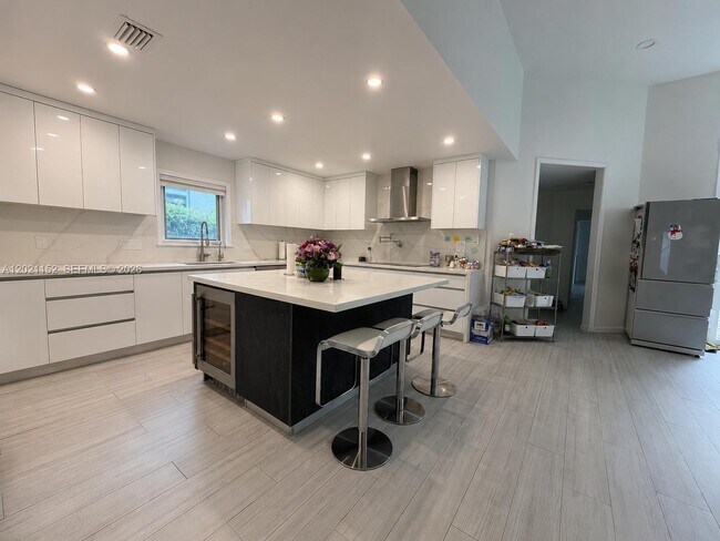 Photo - 2616 Oakbrook Ct