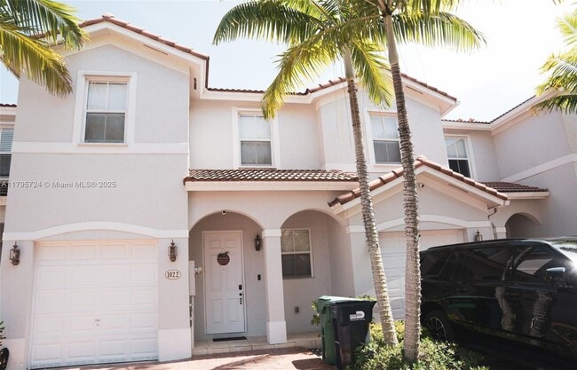 Photo - 1022 NE 208th St Townhome