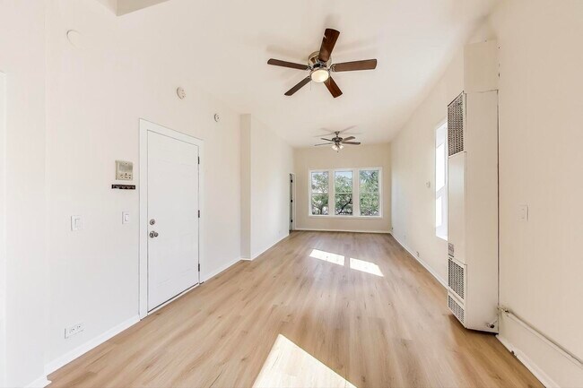 Photo - 1131 W Taylor St Unidad 3F