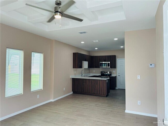 Photo - 2900 W Kenwood St Unit #1