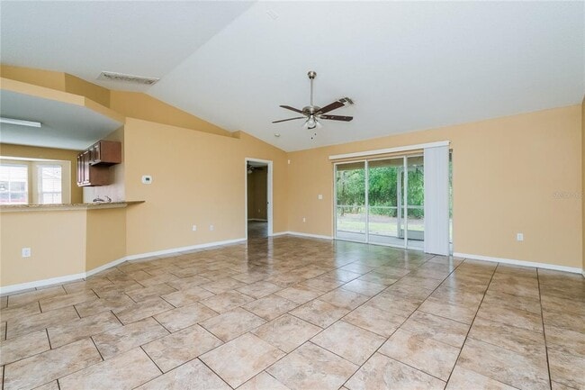 Photo - 1641 Larkin Rd