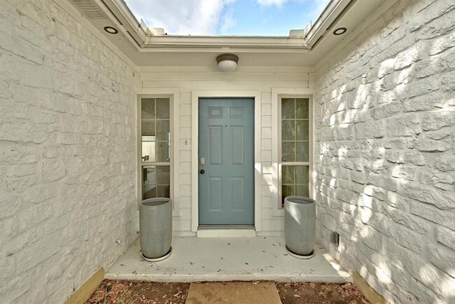 Photo - 5807 Convict Hill Rd